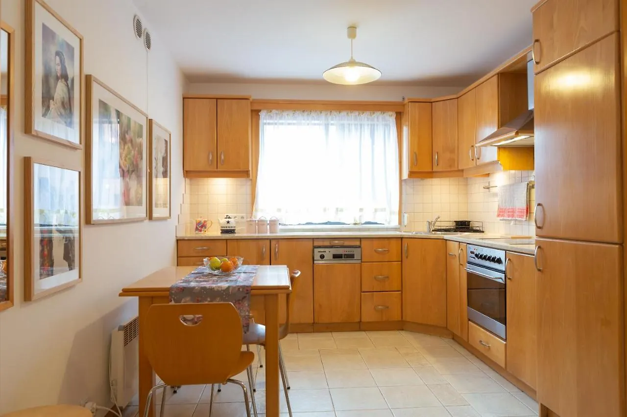Apartmán Monicasa Szczesliwice Varšava